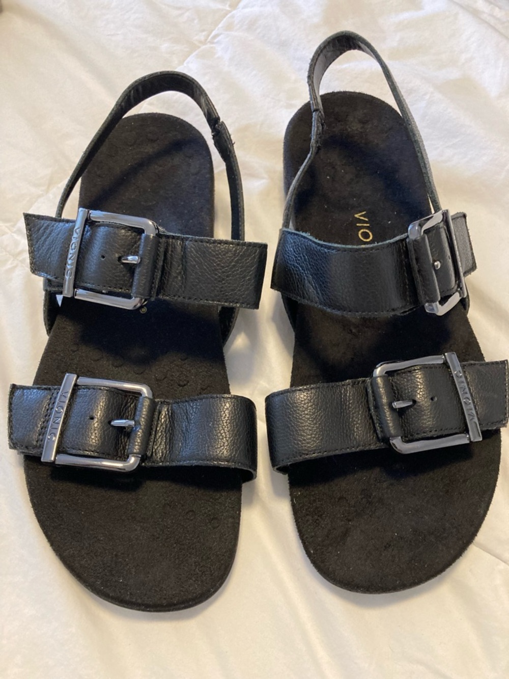 Vionic Reese Black Buckle Slingback Sandals size 10-never worn